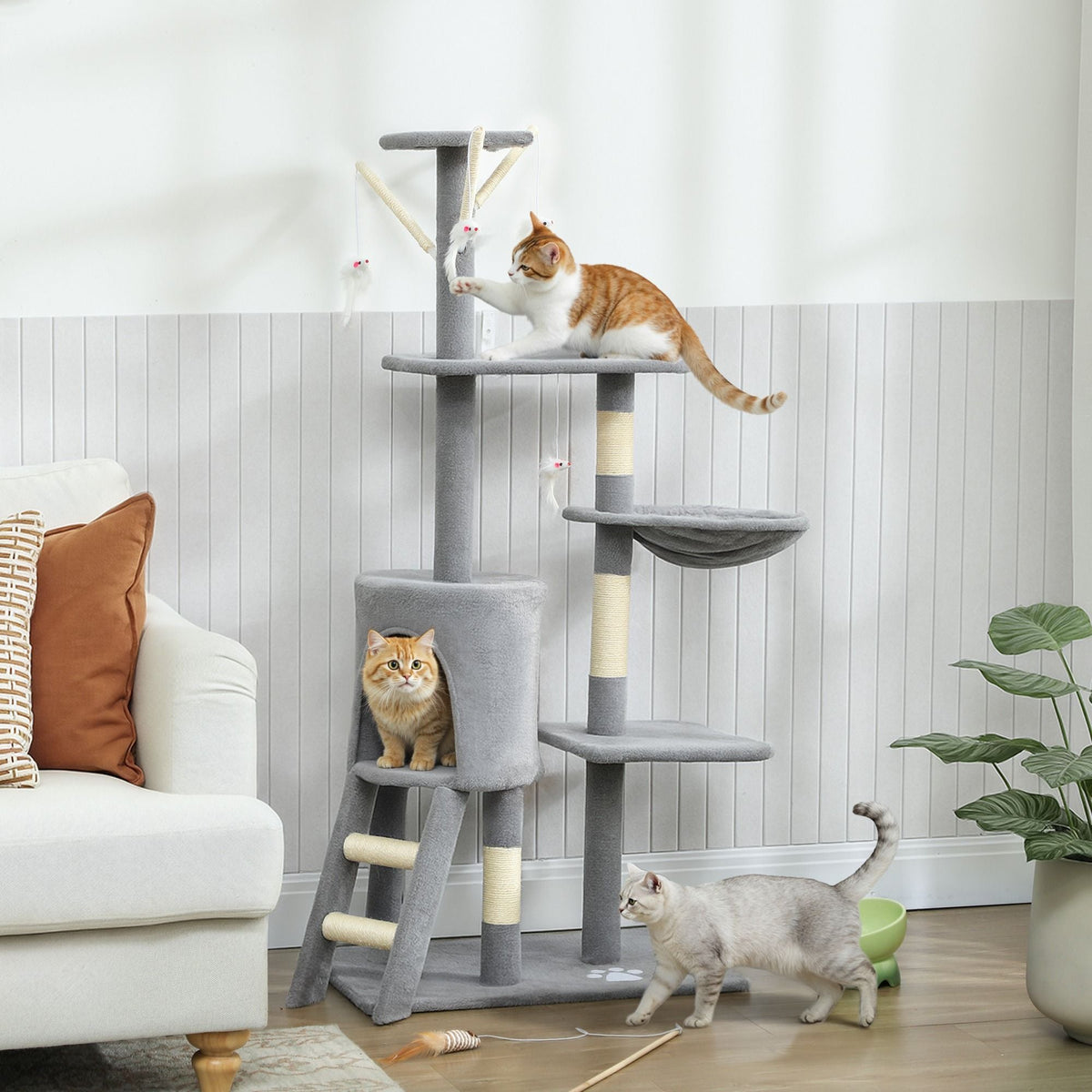 134cm Cat Tree for Indoor Cats with Hammock & Scratching Posts - Grey